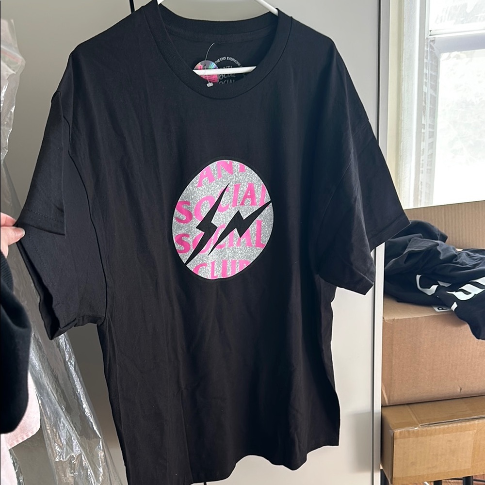 NEW! Anti Social Social Club Black/Pink Graphic T-shirt